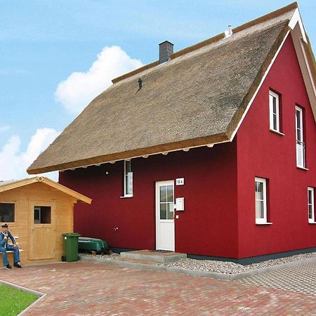 Ferienhaus Lotsenhaus Am Breetzer Bodden In Vieregge ภายนอก รูปภาพ